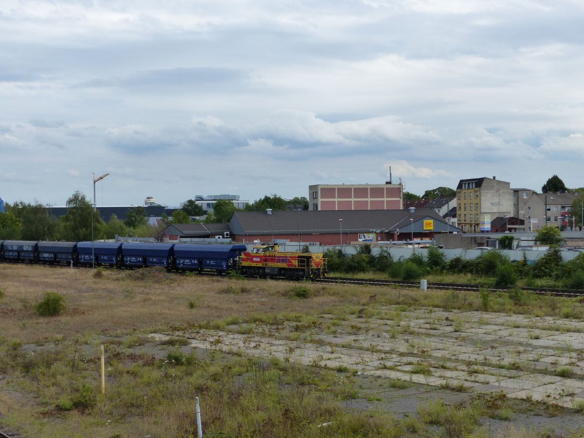 Eisenbahn und H�fen Diesellokomotive 548 G�terbahnhof Hochfeld S�d, Duisburg 21-08-2020.

Eisenbahn und H�fen diesellocomotief 548 G�terbahnhof Hochfeld S�d, Duisburg 21-08-2020.