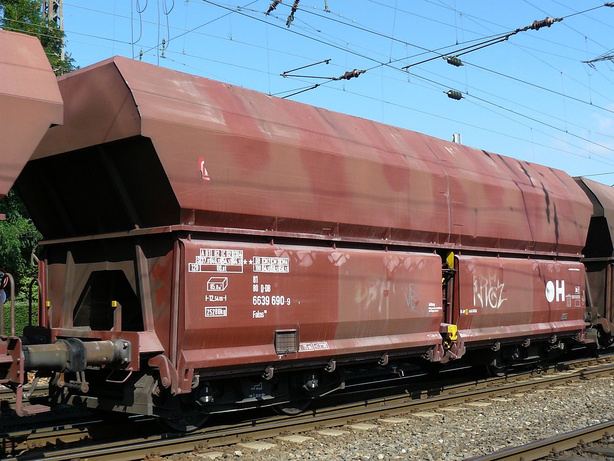 Falns 183 mit Nummer 81 80 6639 690-9 Oberhausen West, Deutschland 12-09-2014.

Falns 183 vier-assige zelflosser met nummer 81 80 6639 690-9 Oberhausen West, Duitsland 12-09-2014.