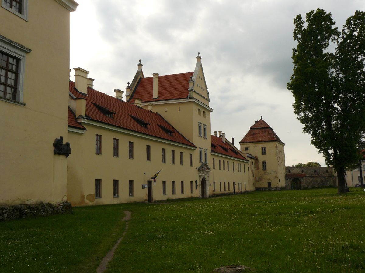 Festung Zhovkva, Ukraine 12-05-2014.

Kasteel achterzijde vesting Zhovkva, Oekrane 12-05-2014.
