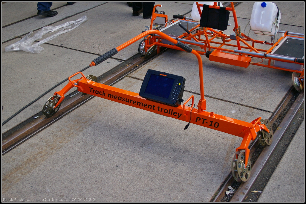 Fr die Geometriemessung ist PT-10 des russischen Herstellers TVEMA gedacht. Der Trolley war auf der InnoTrans 2014 in Berlin ausgestellt