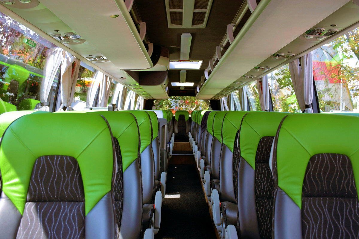 Gediegene Ledersitze und angenehme Farben im neuen VOLVO 9700 vom Reisebus Unternehmer KALTENBRUNNER aus sterreich.
