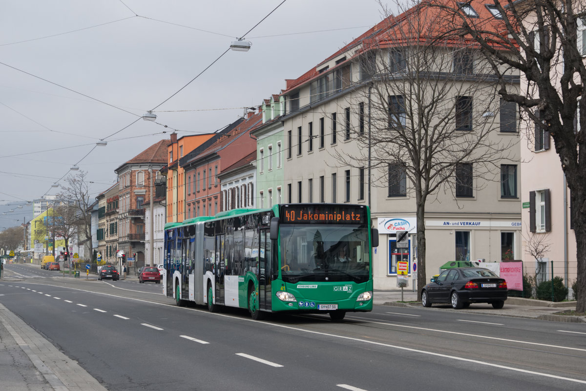 Graz, Aufgrund des Halbmarathons mussten am  08.04.2018 die Autobuslinien 31E, 32, 39, 40, und 67E großräumig umgeleitet werden. Zusätzlich gab es zwischen Jakominiplatz und Puntigam einen SEV für die Straßenbahnlinie 5.

Das Foto zeigt Graz Linien Citrao 2 G Euro 6 WN 41 als Linie 40 auf der Umleitungsstrecke am Schönaugürtel