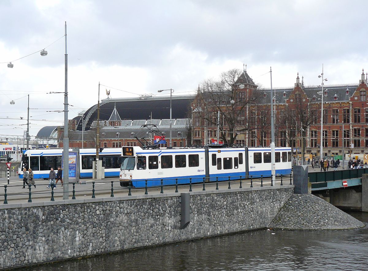 GVBA TW 841 Middentoegangsbrug, Amsterdam 04-03-2015.