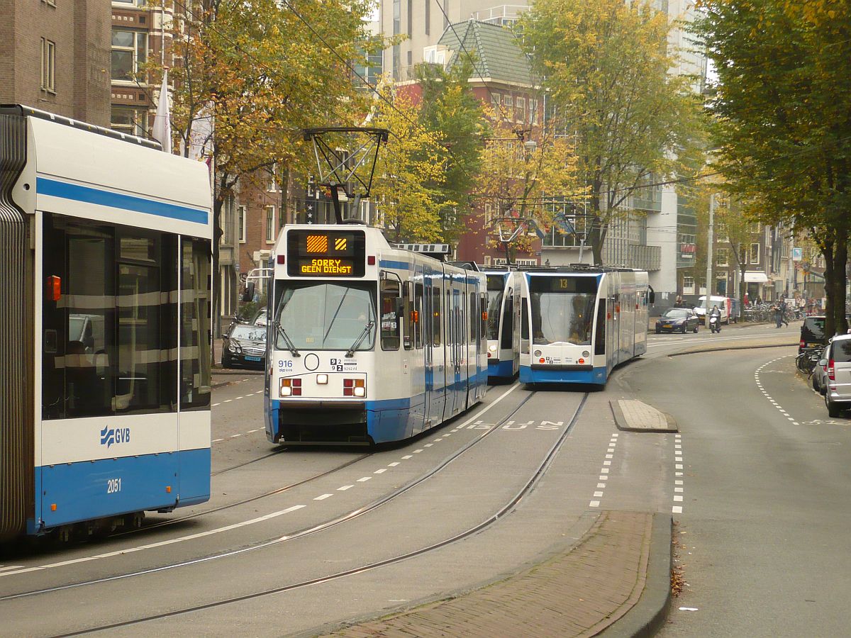 GVBA TW 916 Nieuwezijds Voorburgwal, Amsterdam 05-11-2014.

GVBA tram 916 Nieuwezijds Voorburgwal, Amsterdam 05-11-2014.