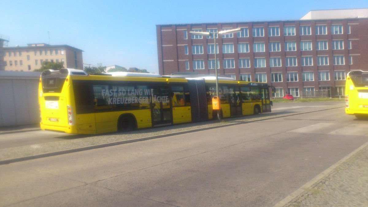 ....hertzallee in Berlin dieser Scania