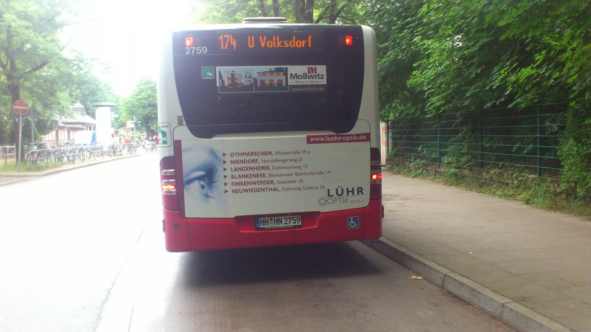 ......HH HN 2759 in Ohlsdorf dort waren an allen tagen nur die solo Busse unterwegs 