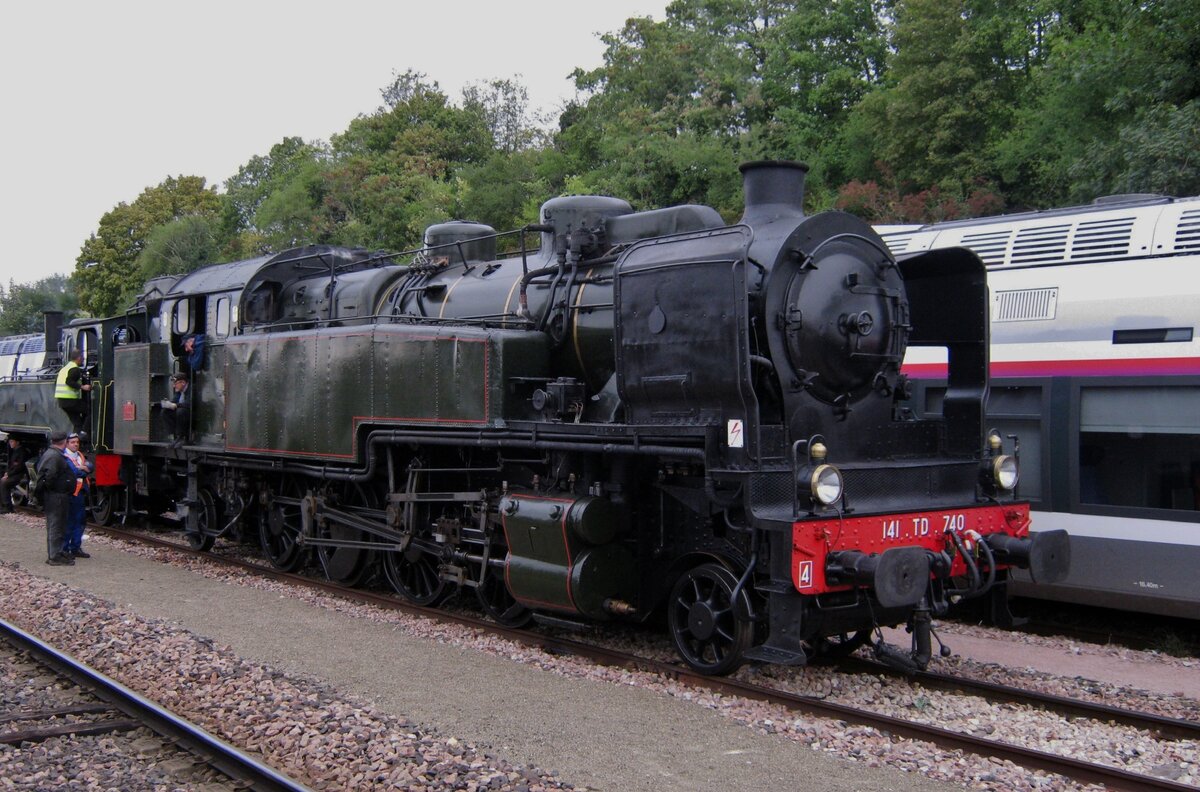 Inspektion am 141 TD-740 in Longueville am Freitag 17 September 2011, ein Tag bevor das Dampfwochenende der AJECTA.