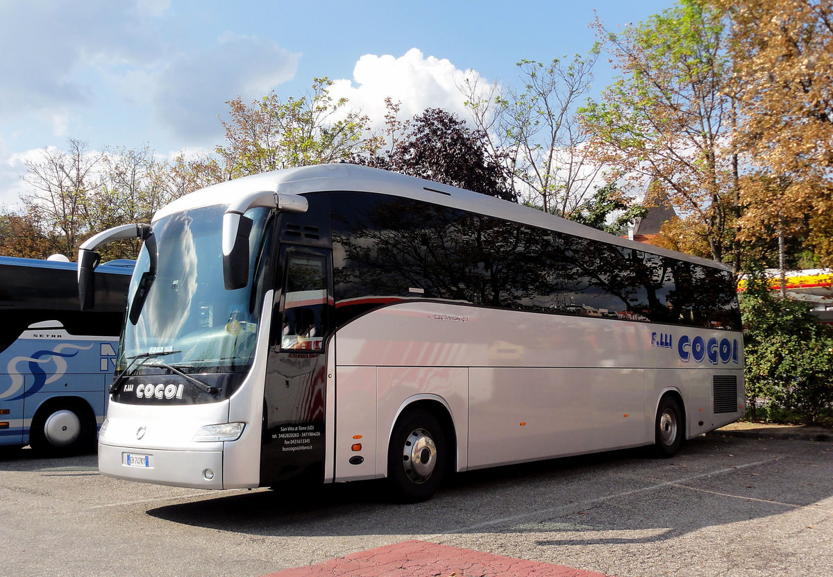 Irisbus Domino von Cogoi aus Italien in Krems gesehen.