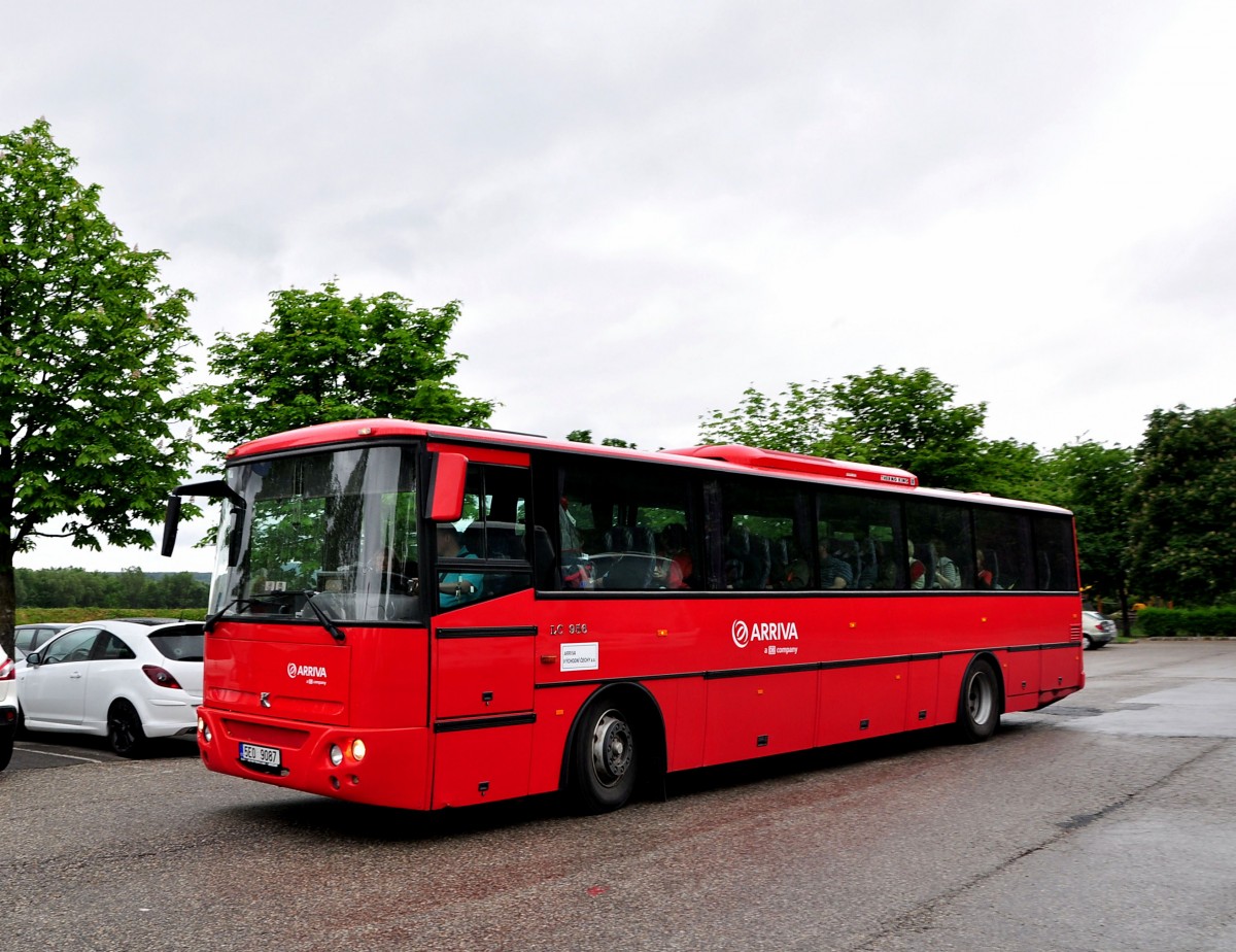 Karosa LC 956 von Arriva Reisen aus der CZ am 20.5.2015 in Krems.