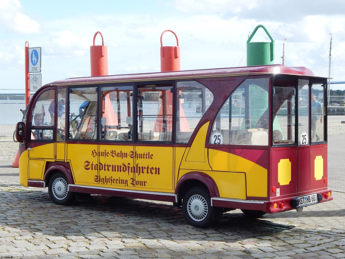 Kleinbus von Hanse-Bahn in Stralsund.