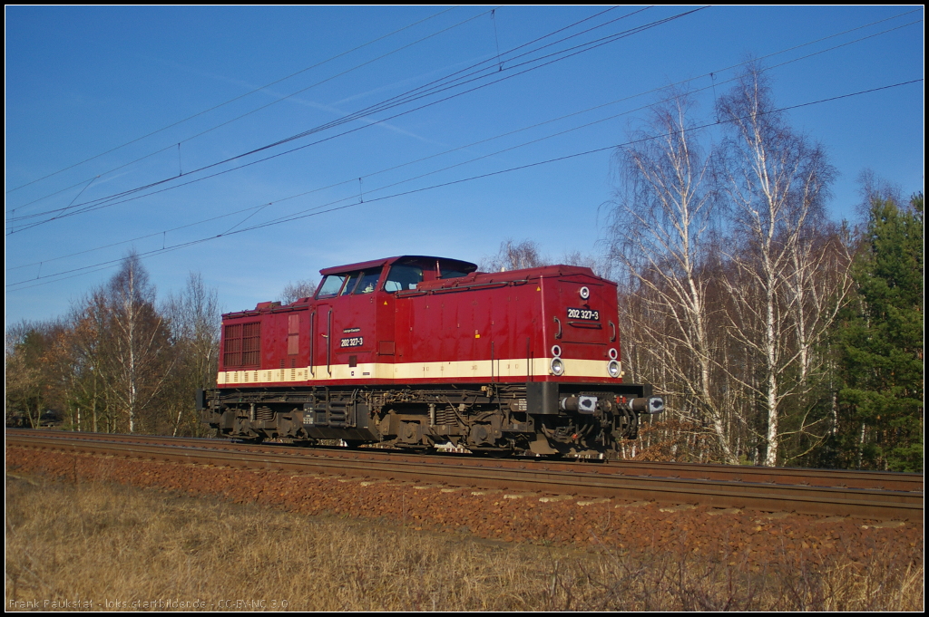 LEG 203 227-4 (202 327) fuhr solo am 08.03.2014 durch die Berliner Wuhlheide