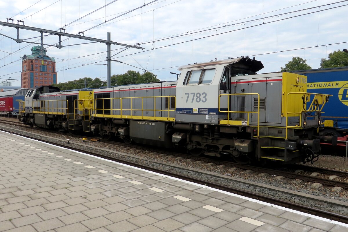 Lineas 7783 macht am 2 September 2022 Pause in 's-Hertogenbosch.