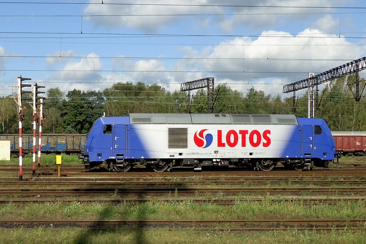 LOTOS 650 018 lauft am 23 September 2014 um in Wegliniec.