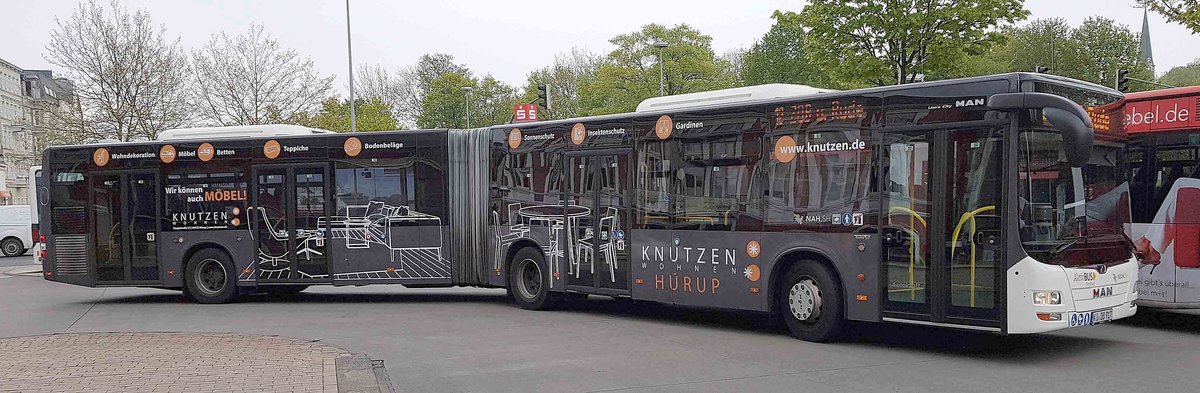 MAN Lion`s City von AKTIV-Bus aus Kiel steht am Busbahnhof in Flensburg im Mai 2019