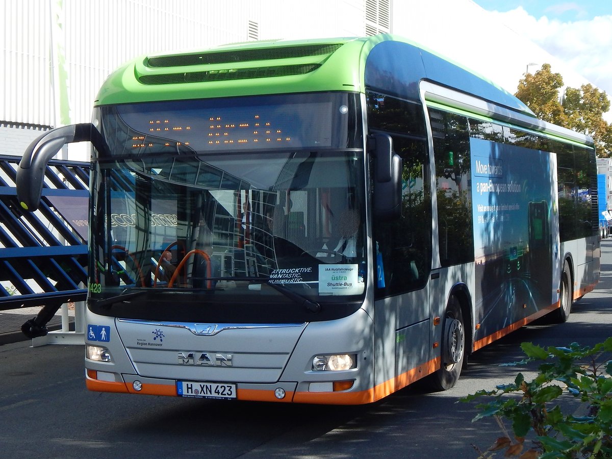 MAN Lion's City Hybrid der ÜSTRA in Hannover auf der IAA.