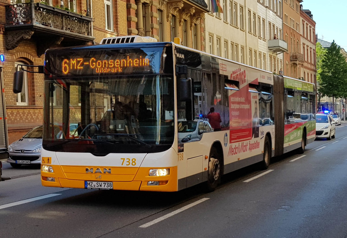 MAN Lion`s City unterwegs in Wiesbaden im Juni 2019