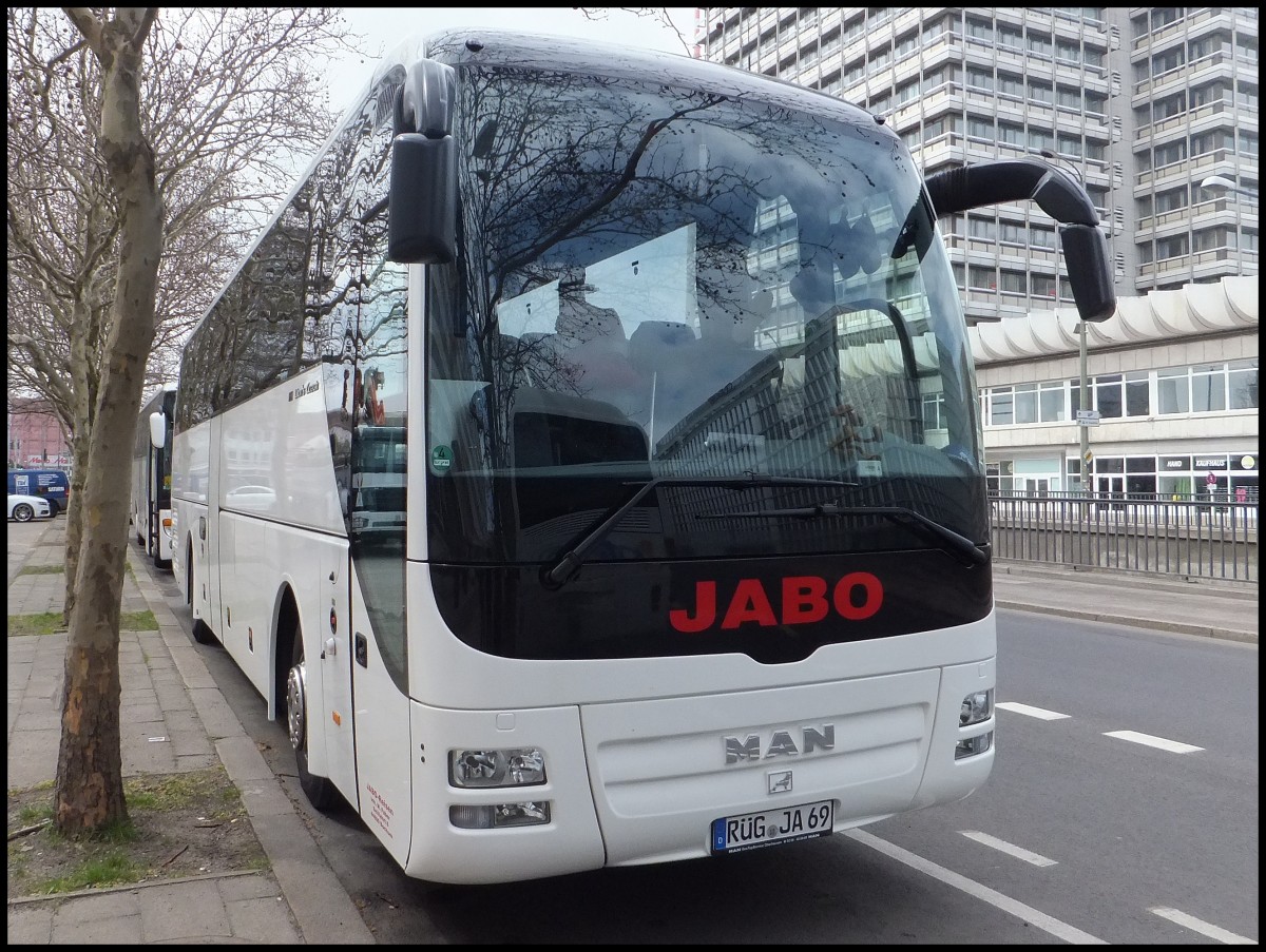 MAN Lion's Coach von Jabo aus Deutschland in Berlin. (Ich war ganz berrascht, als dieser neue MAN Lion's Coach aus meiner Heimat in Berlin stand)