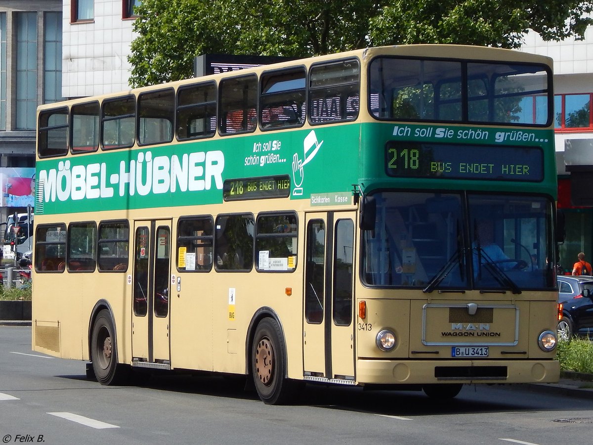 MAN SD 200 von Traditionsbus GmbH Berlin aus Deutschland in Berlin.