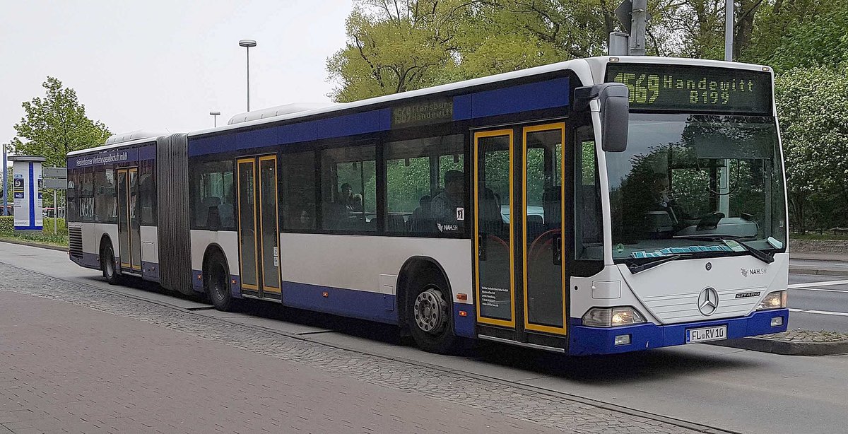 MB Citaro der Heidenheimer Verkehrsgesellschaft steht bereit am Flensburger Busbahnhof im Mai 2019 