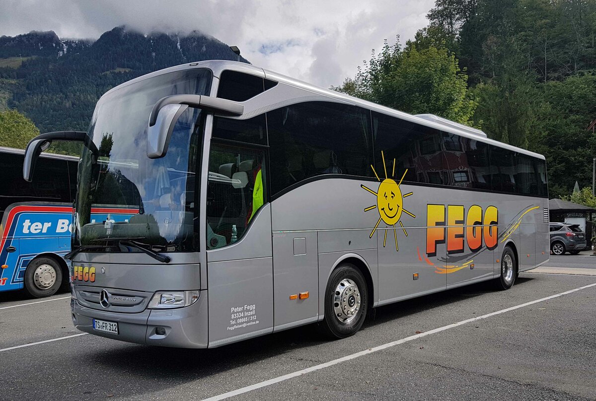 MB Tourismo vom Busunternehmen FEGG steht im September 2022 auf dem Parkplatz Knigsee