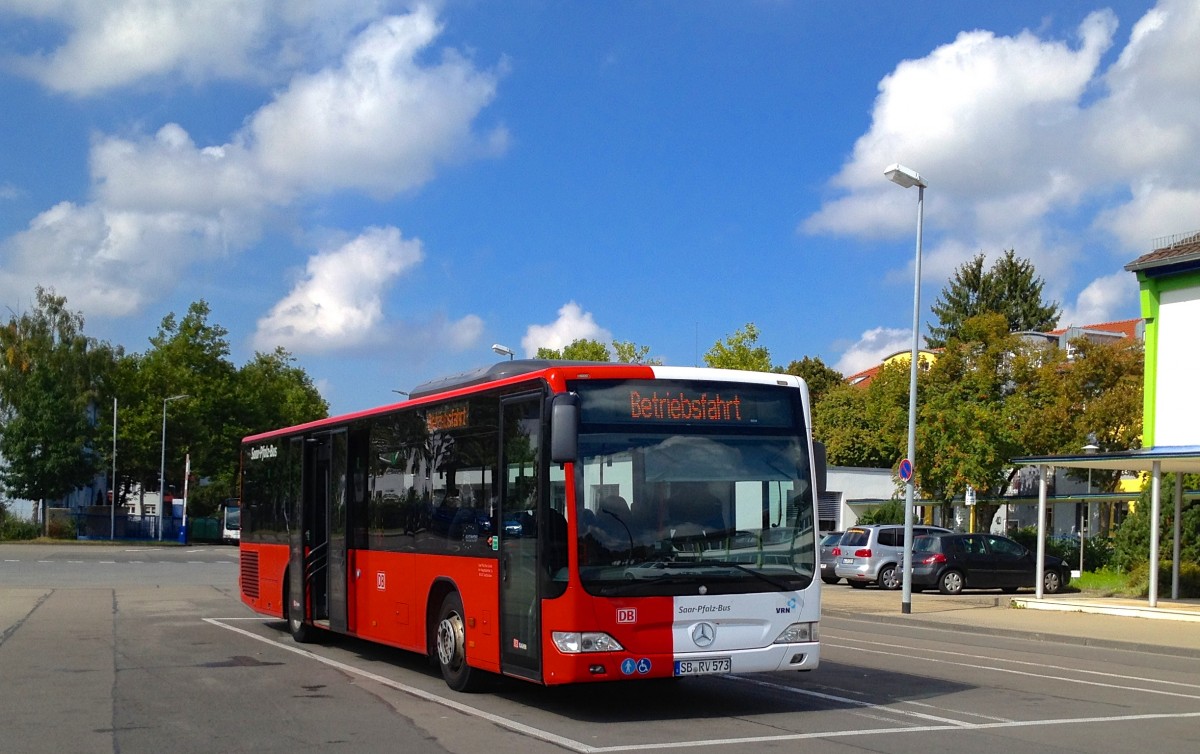 Mercedes-Benz Citaro Ü von Saar-Pfalz-Bus (SB-RV 573). Baujahr 2007, aufgenommen am 16.09.2014 auf dem Betriebshof der WNS in Kaiserslautern.