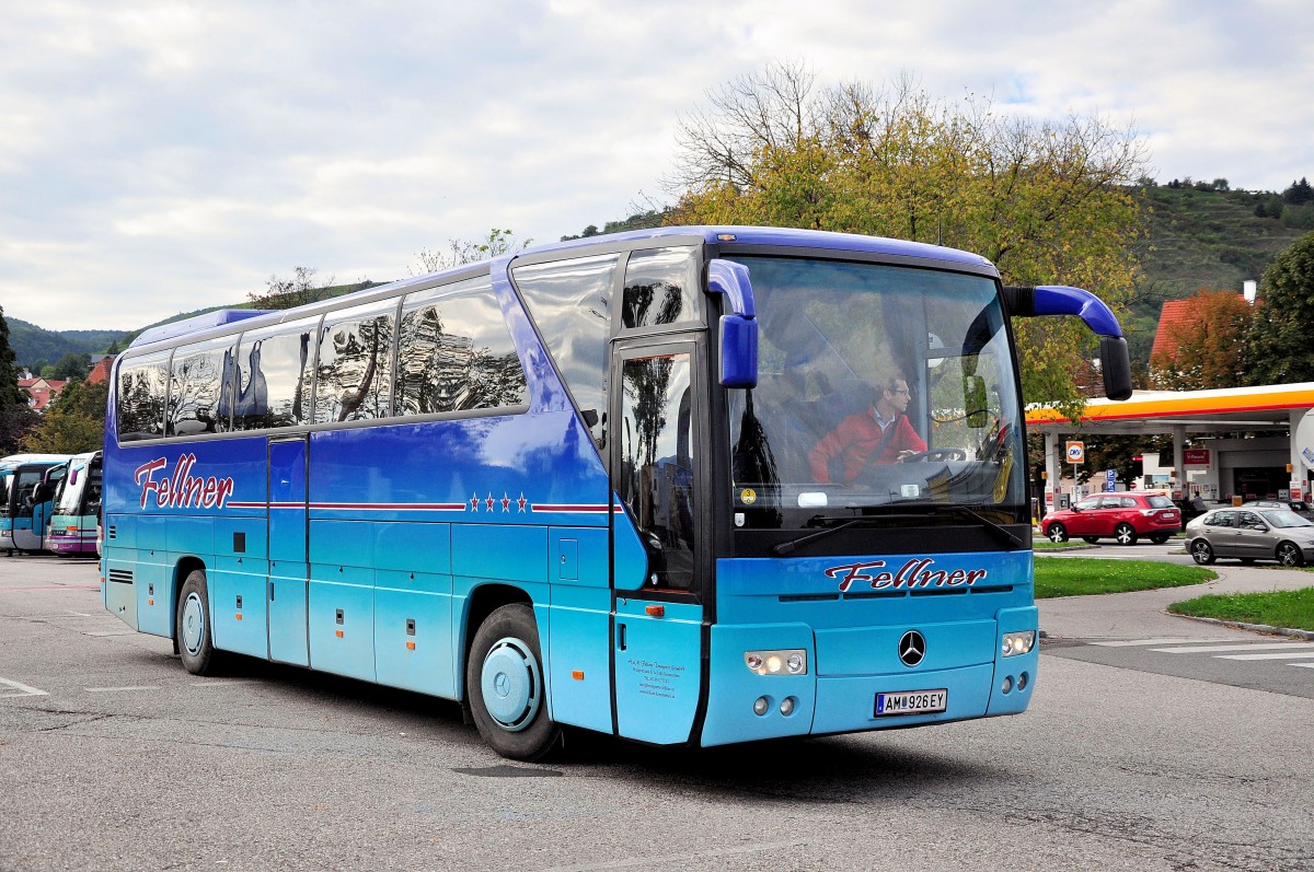 Mercedes Benz Tourismo von Fellner Reisen aus sterreich am 27.9.2014 in Krems.