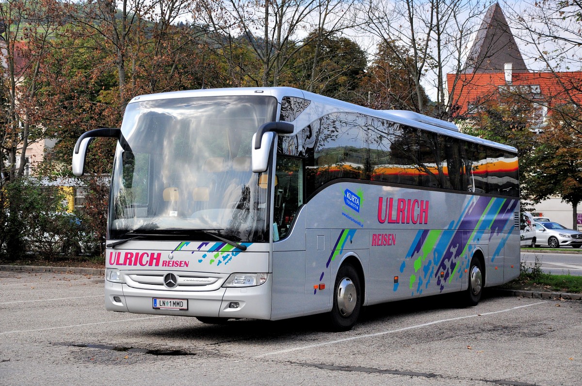 Mercedes Benz Tourismo von Ulrich Reisen aus sterreich am 2.10.2014 in Krems.