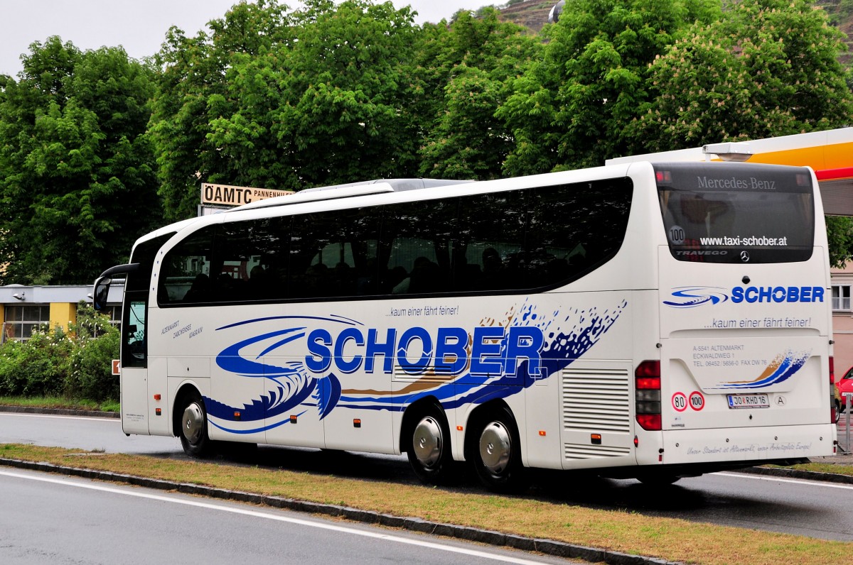 Mercedes Benz Travego von Schober Reisen aus sterreich am 17.Mai 2014 in Krems.