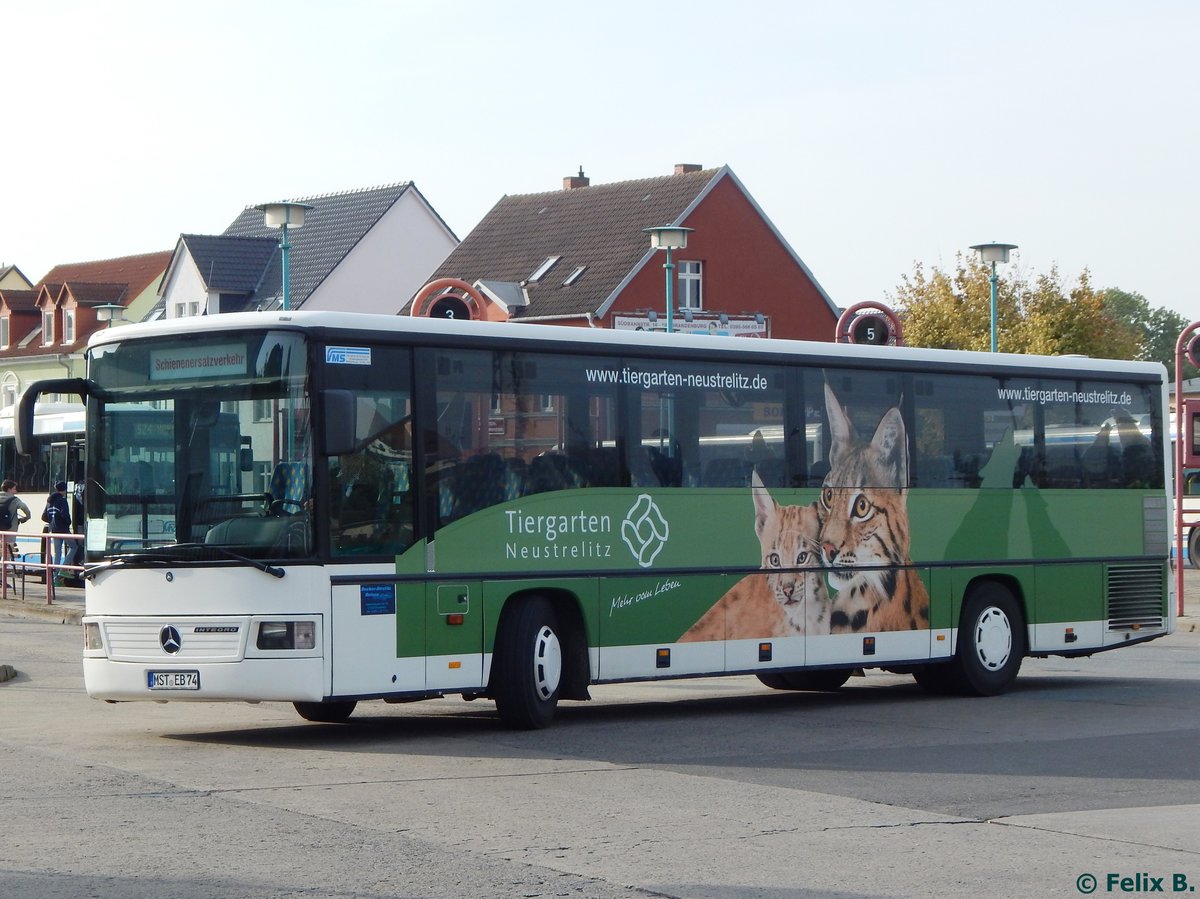Mercedes Integro von Becker-Strelitz-Reisen aus Deutschland in Neubrandenburg.