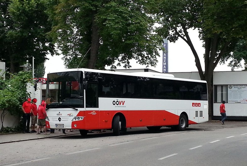 Mercedes Intouro von OVV aus sterreich in Krems gesehen.