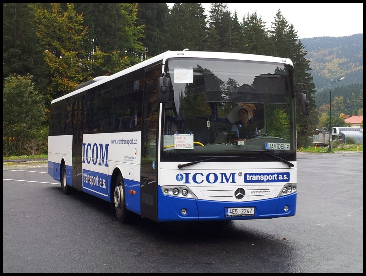 Mercedes Intouro vov Icom Transport a.s. aus Tschechien in Trutnov.
