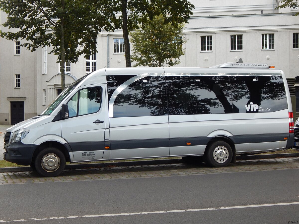 Mercedes Sprinter von Krohn Busreisen aus Deutschland in Stralsund.