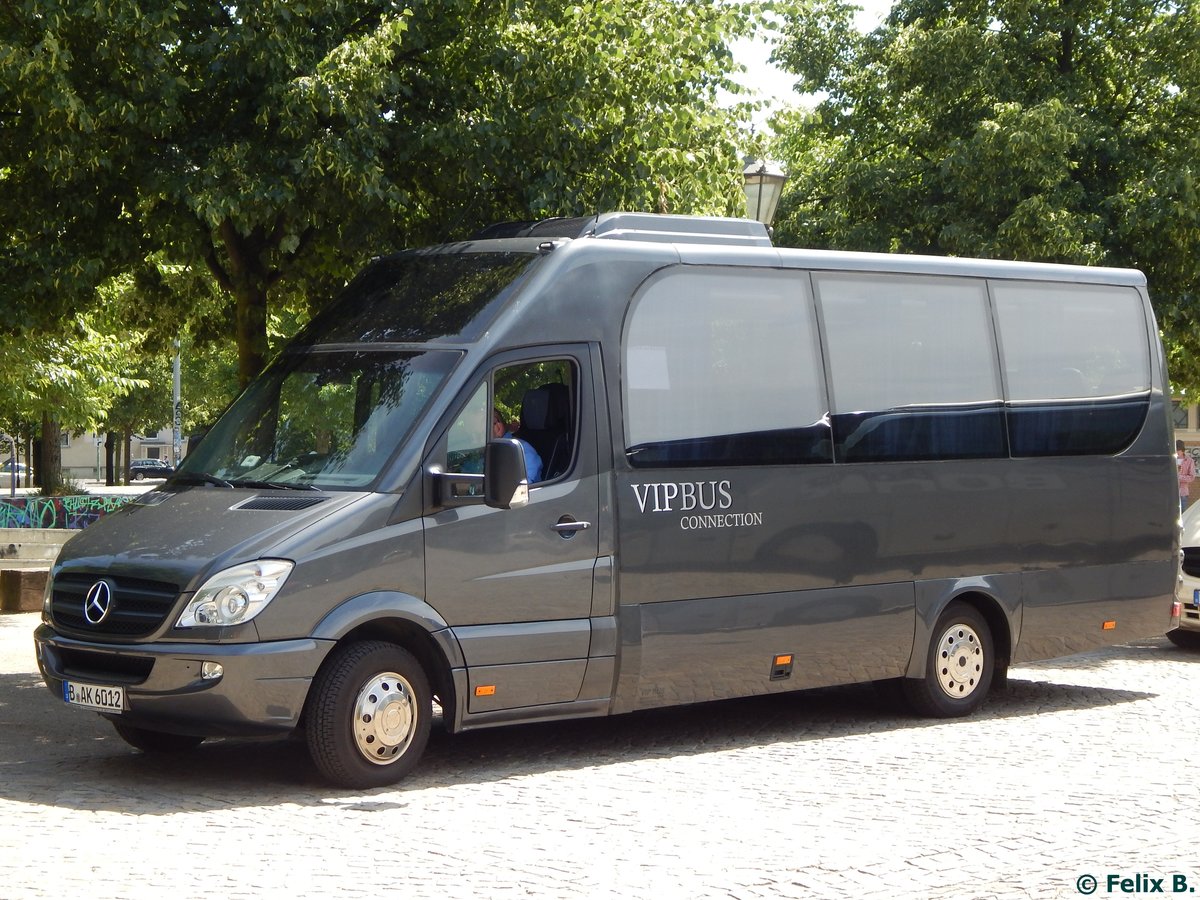 Mercedes Sprinter von Vip Bus Connection aus Deutschland in Potsdam. 
