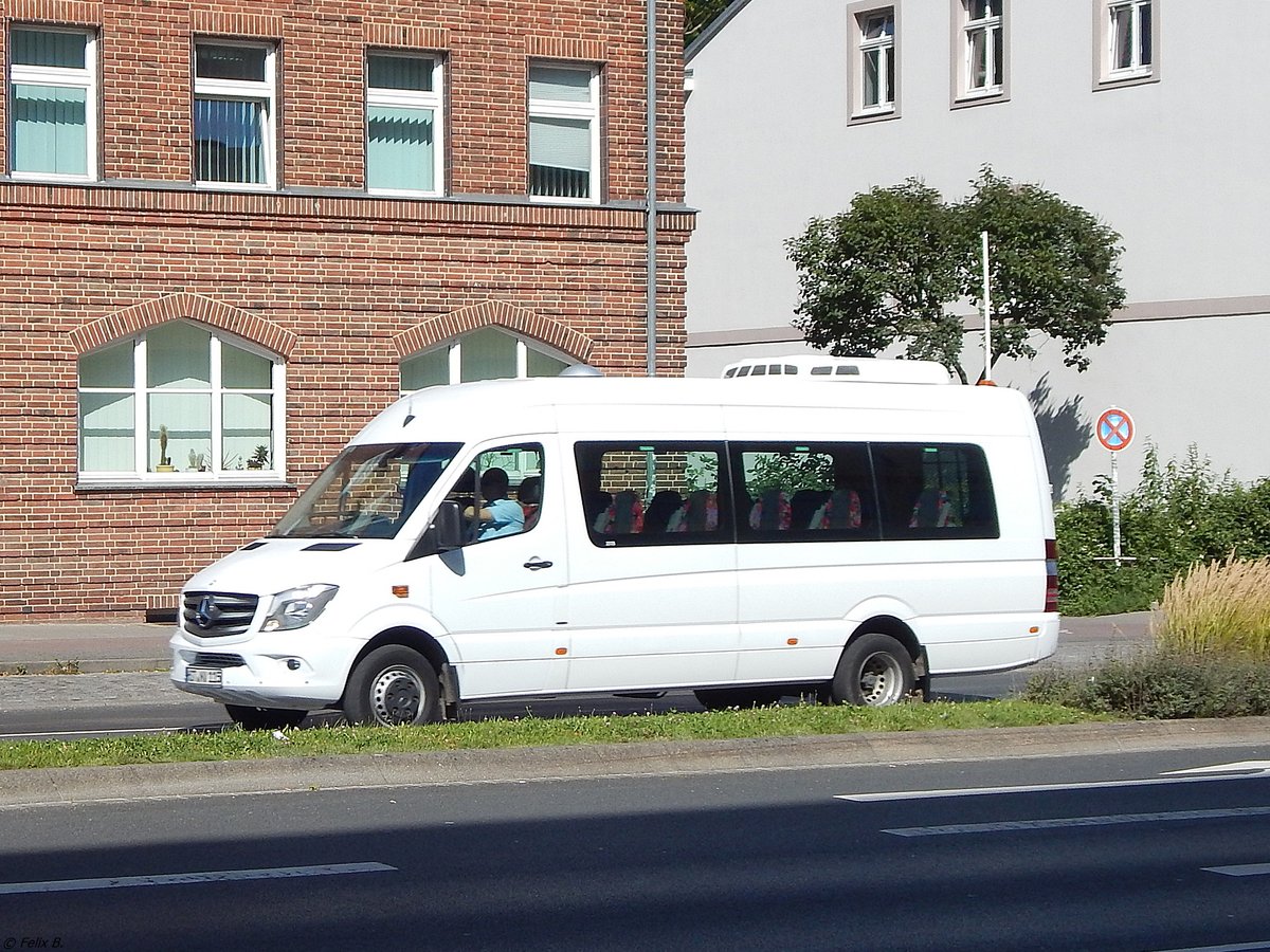 Mercedes Sprinter der VVR in Stralsund.