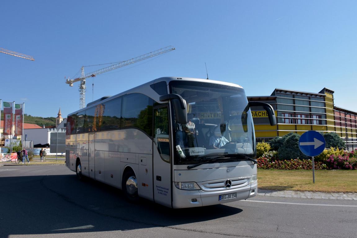 Mercedes Tourismo von Bayerwald Touristik aus der BRD 06/2017 in Krems.
