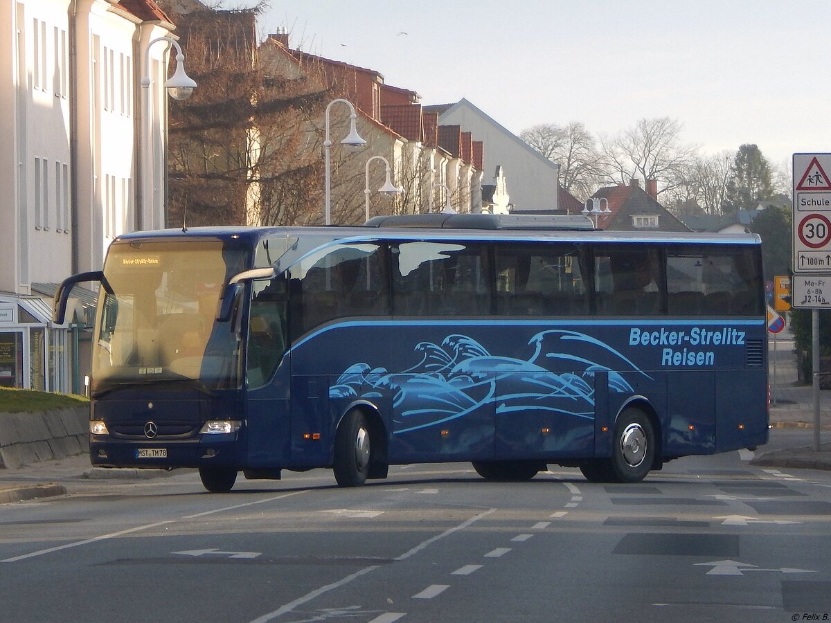 Mercedes Tourismo von Becker-Strelitz Reisen aus Deutschland in Sassnitz. 