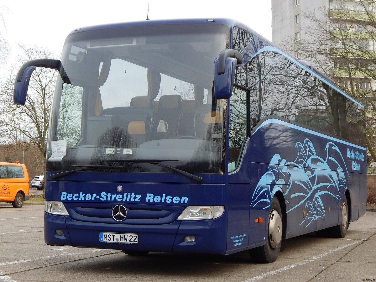 Mercedes Tourismo von Becker-Strelitz Reisen aus Deutschland in Neubrandenburg. 