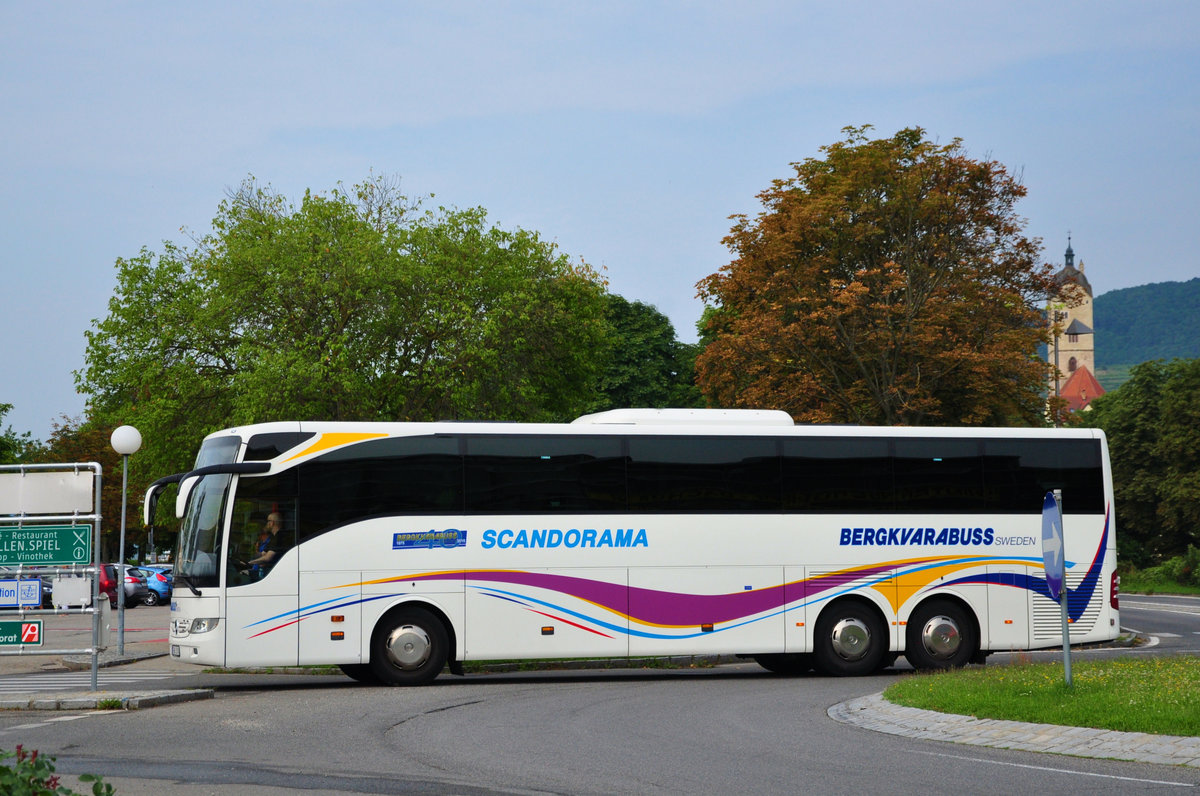 Mercedes Tourismo von Bergkvarabuss aus Schweden in Krems gesehen.