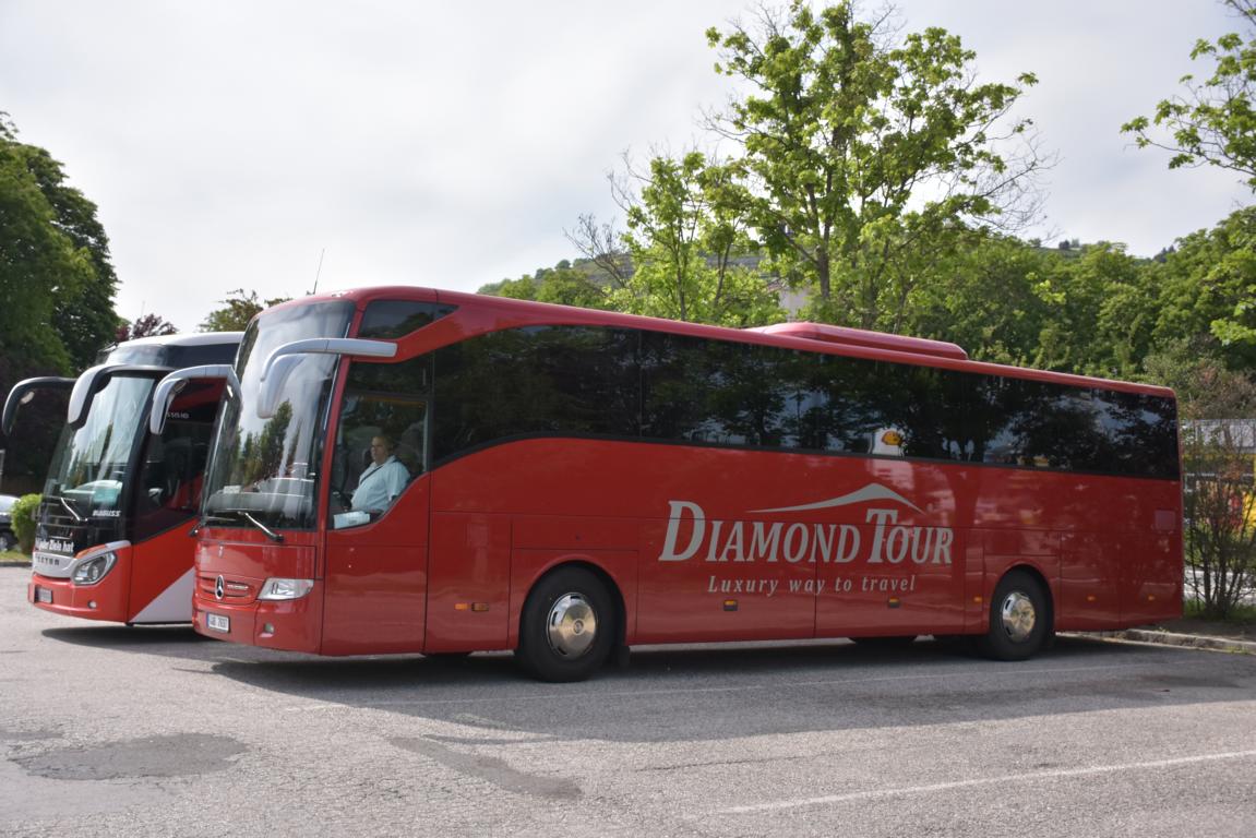 Mercedes Tourismo von Diamond Reisen aus der CZ in Krems.