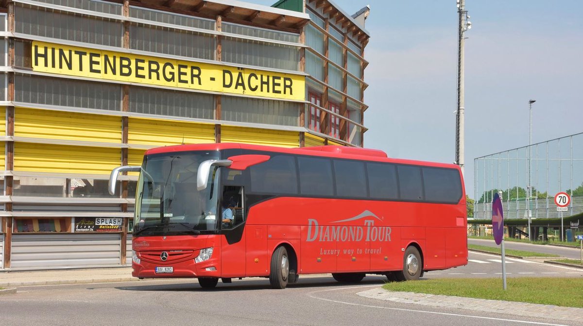 Mercedes Tourismo von Diamond Tour aus der CZ 2018 in Krems.