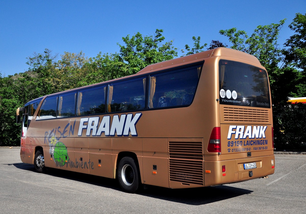Mercedes Tourismo von Frank Reisen aus der BRD im Juni 2015 in Krems.