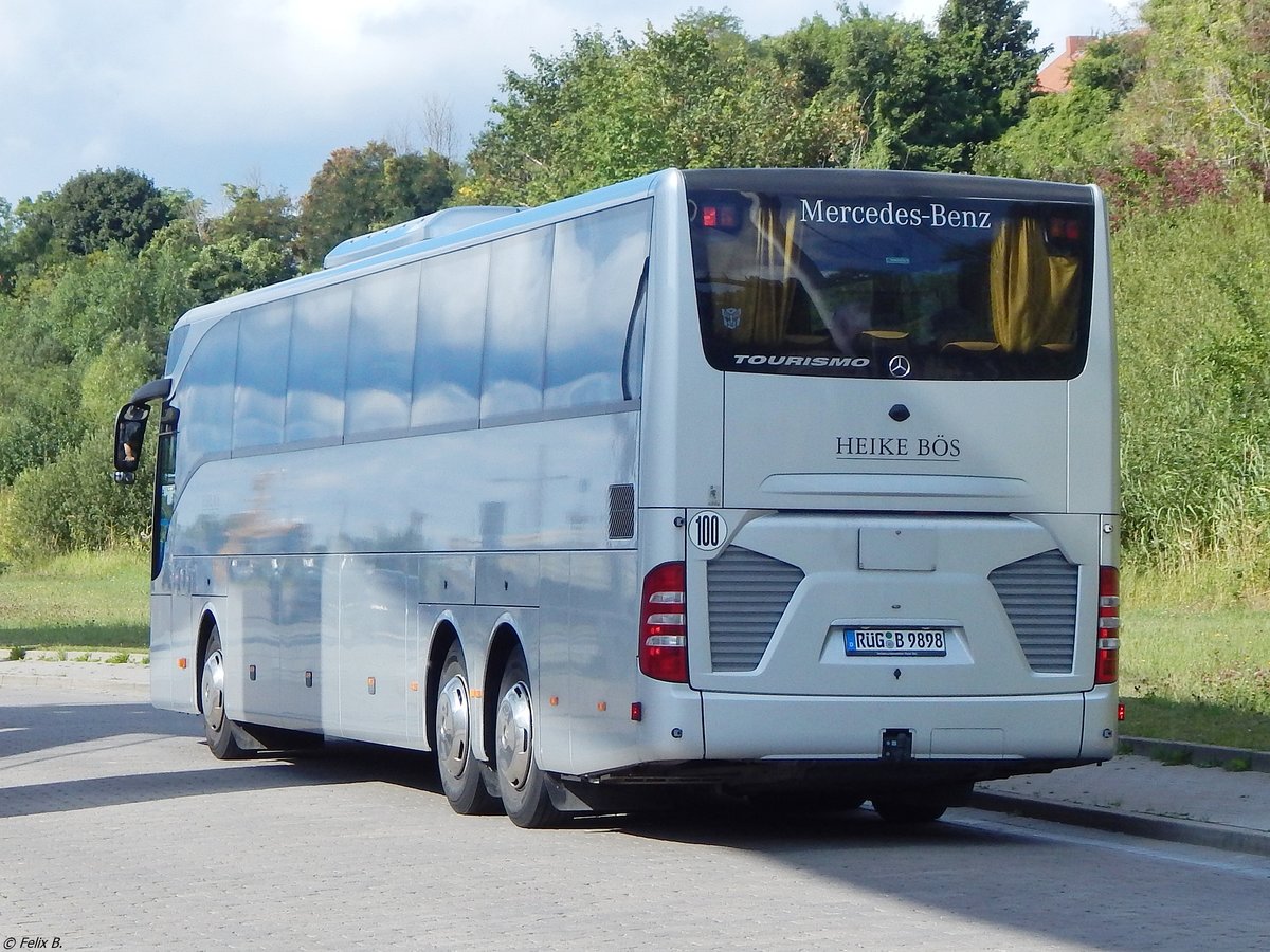 Mercedes Tourismo von Heike Bös aus Deutschland im Stadthafen Sassnitz.