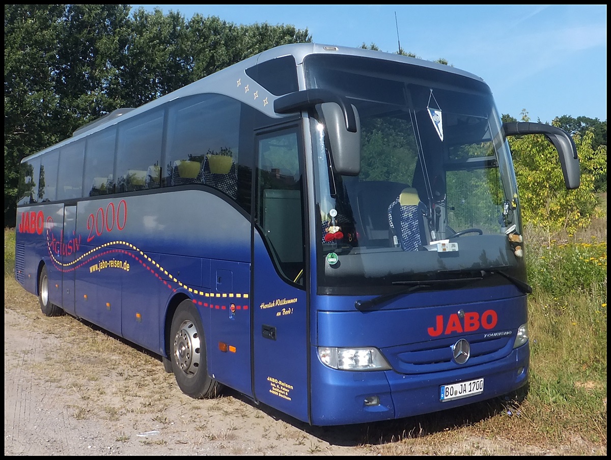 Mercedes Tourismo von Jabo aus Deutschland in Sassnitz.