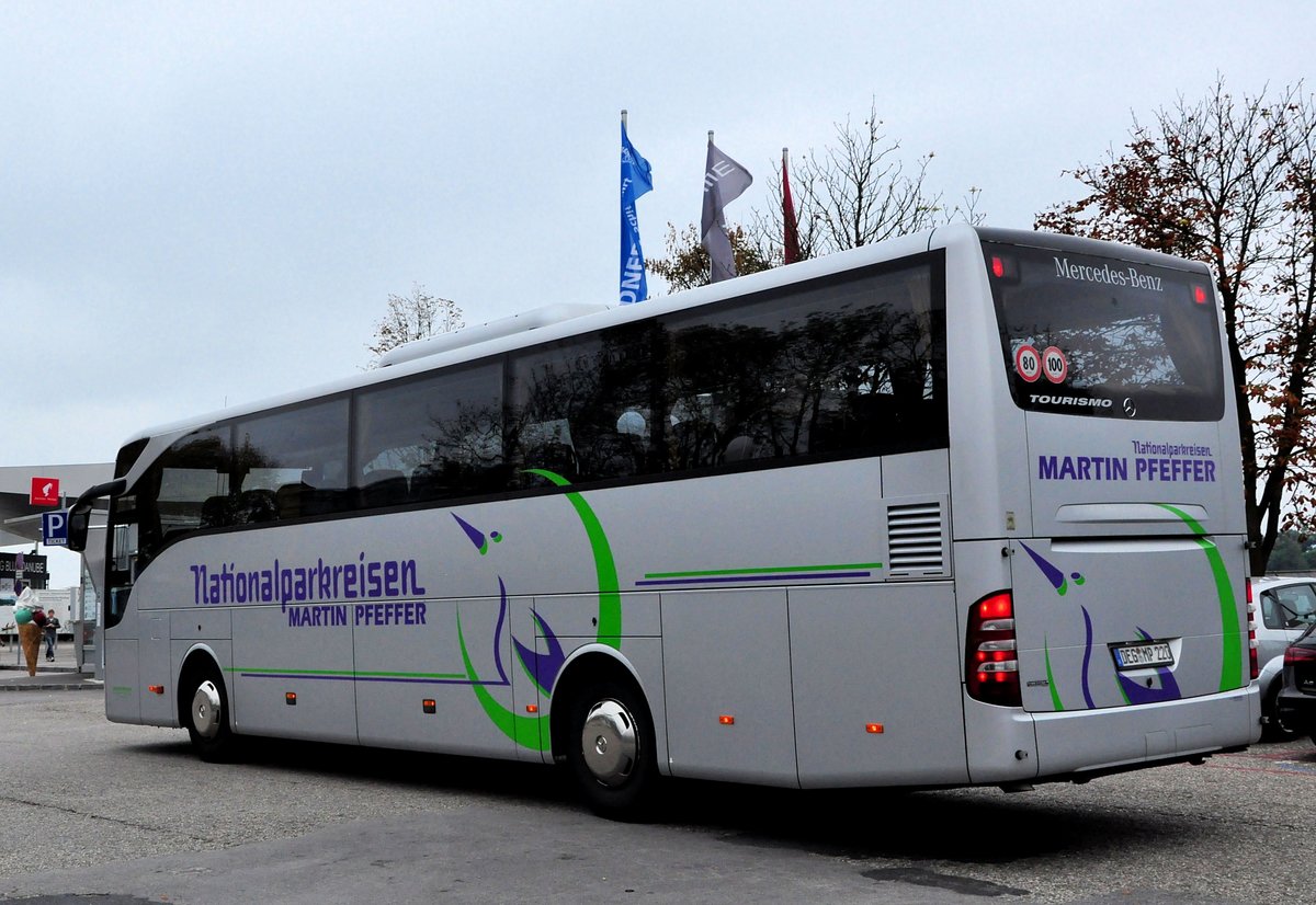 Mercedes Tourismo von Martin Pfeffer aus der BRD in Krems gesehen.