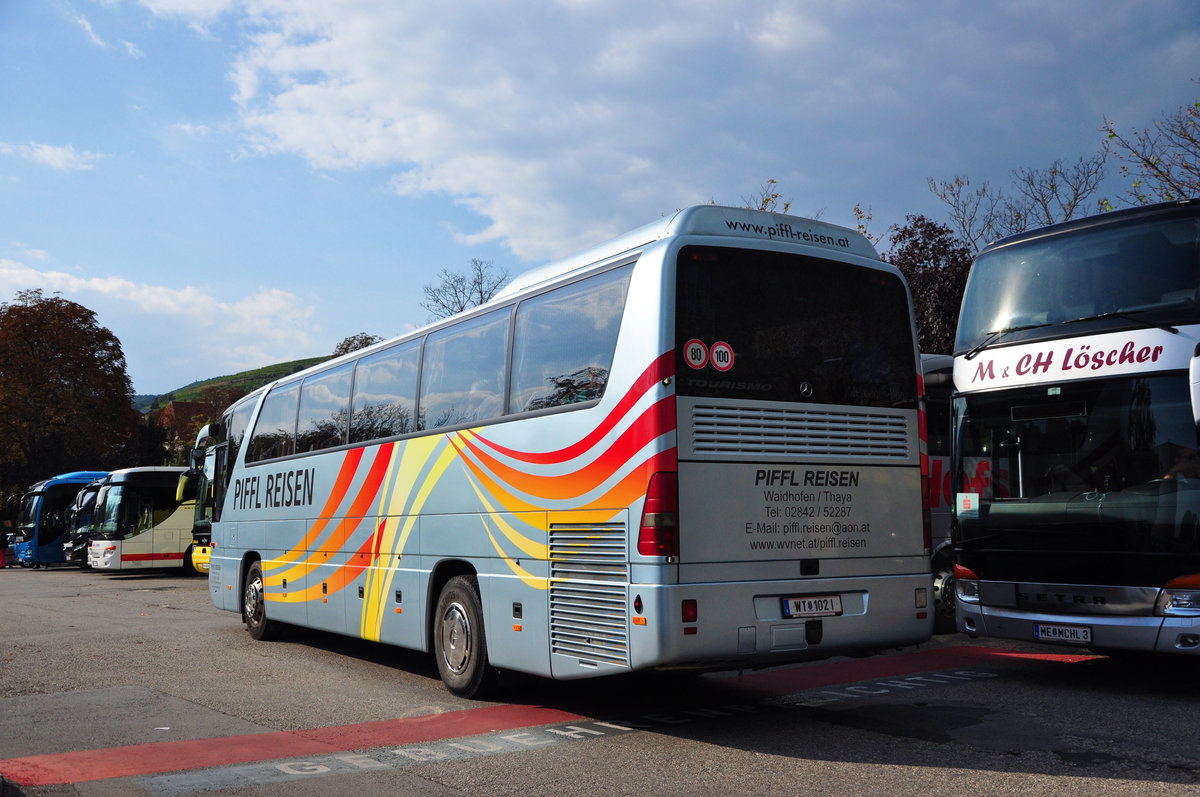 Mercedes Tourismo von Piffl Reisen aus sterreich in Krems.