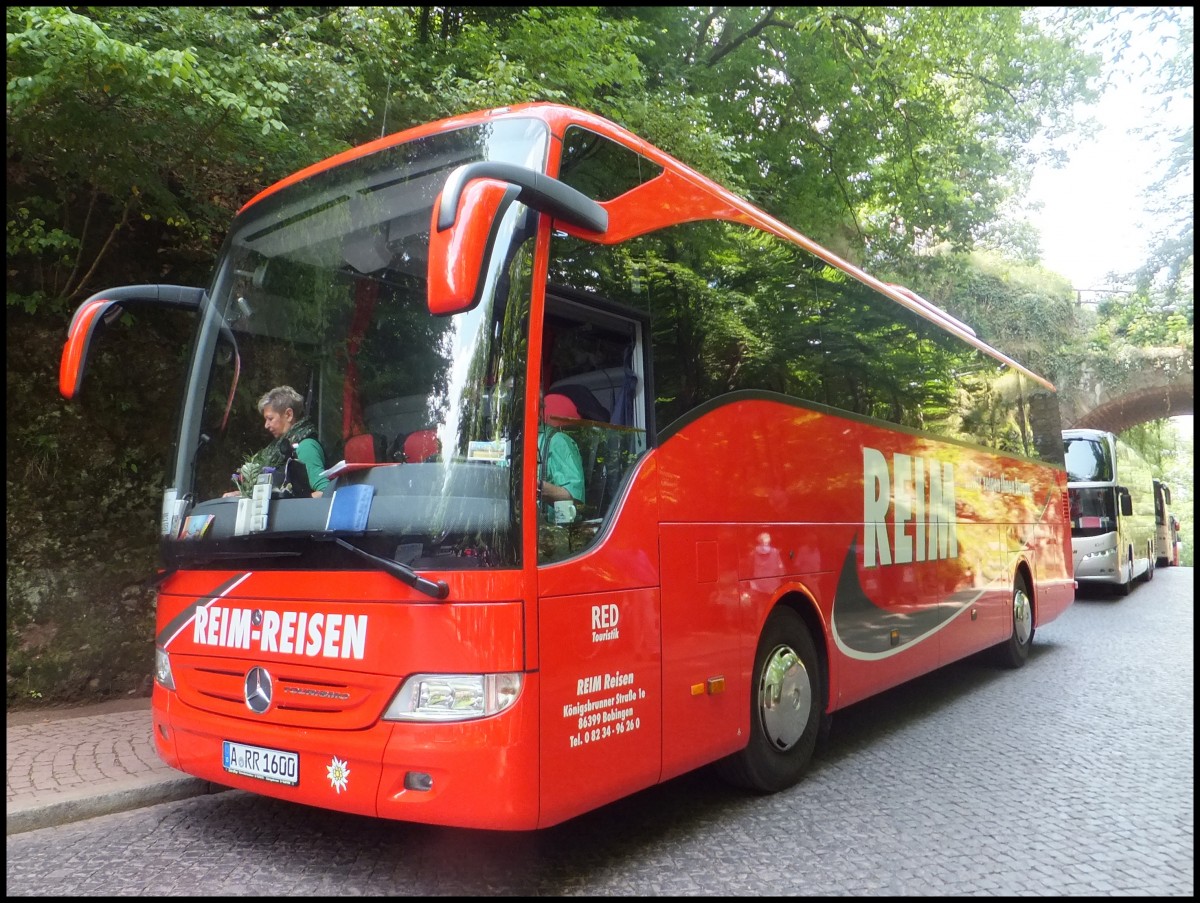 Mercedes Tourismo von Reim-Reisen aus Deutschland bei der Wartburg.