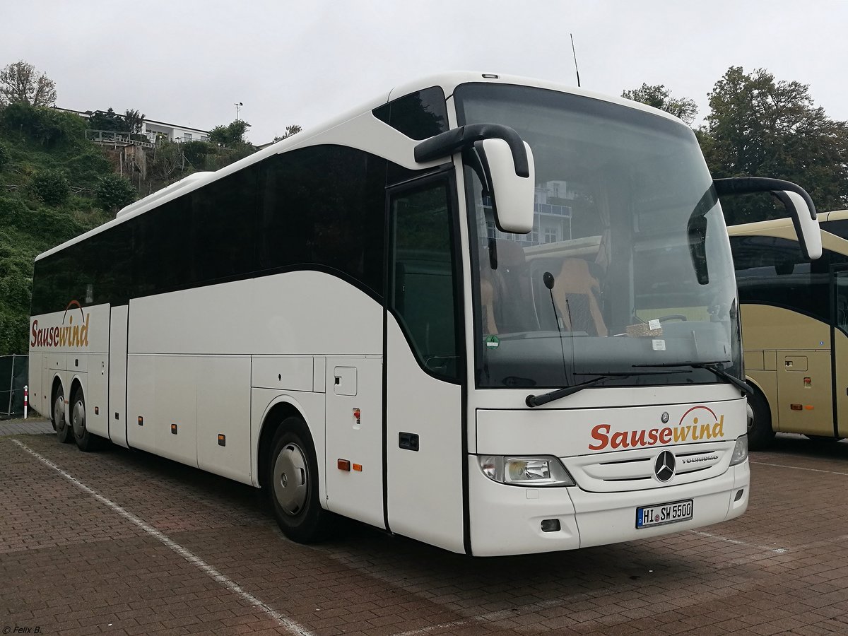 Mercedes Tourismo von Sausewind aus Deutschland im Stadthafen Sassnitz.
