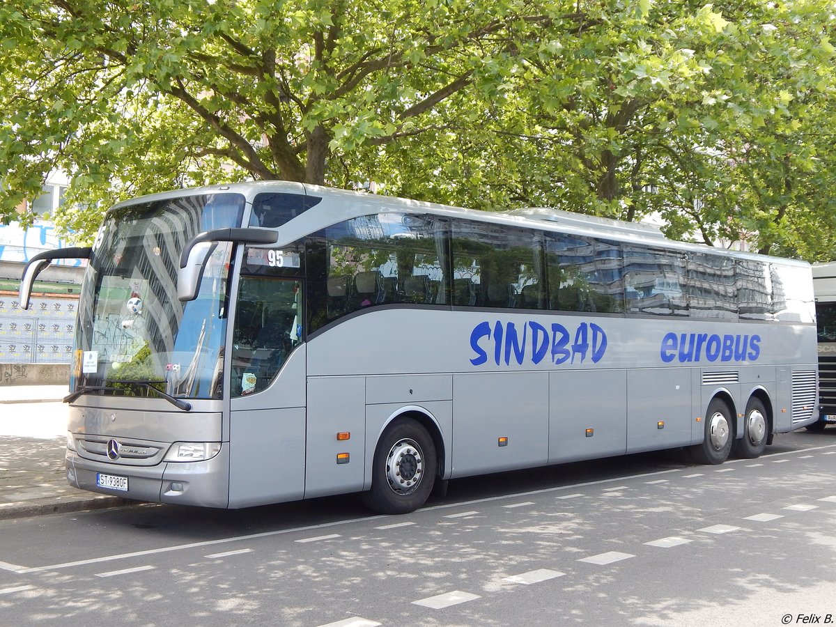 Mercedes Tourismo von Sindbad aus Polen in Berlin.