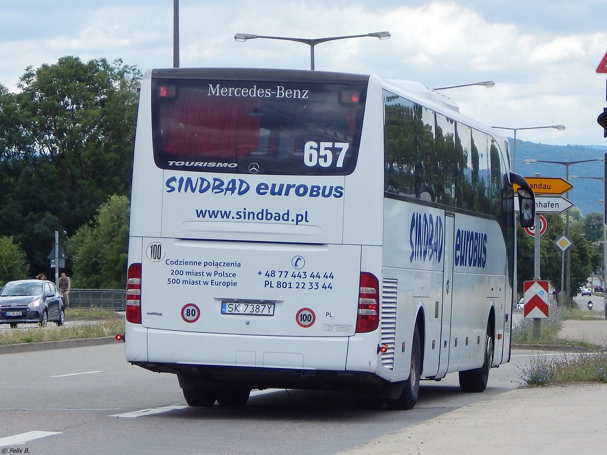 Mercedes Tourismo von Sindbad aus Polen in Karlsruhe.