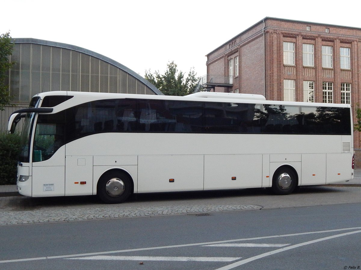 Mercedes Tourismo von Skan-Tours aus Deutschland in Neubrandenburg.
